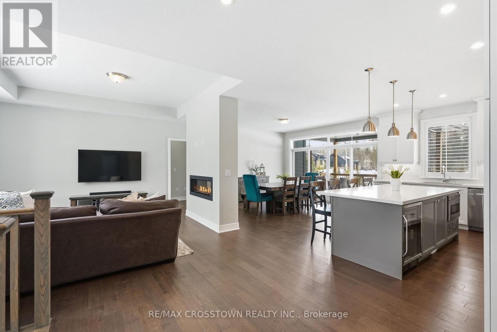 2055 Elana Drive, Severn, Ontario  L3V 0C1 - Photo 13 - S12916272