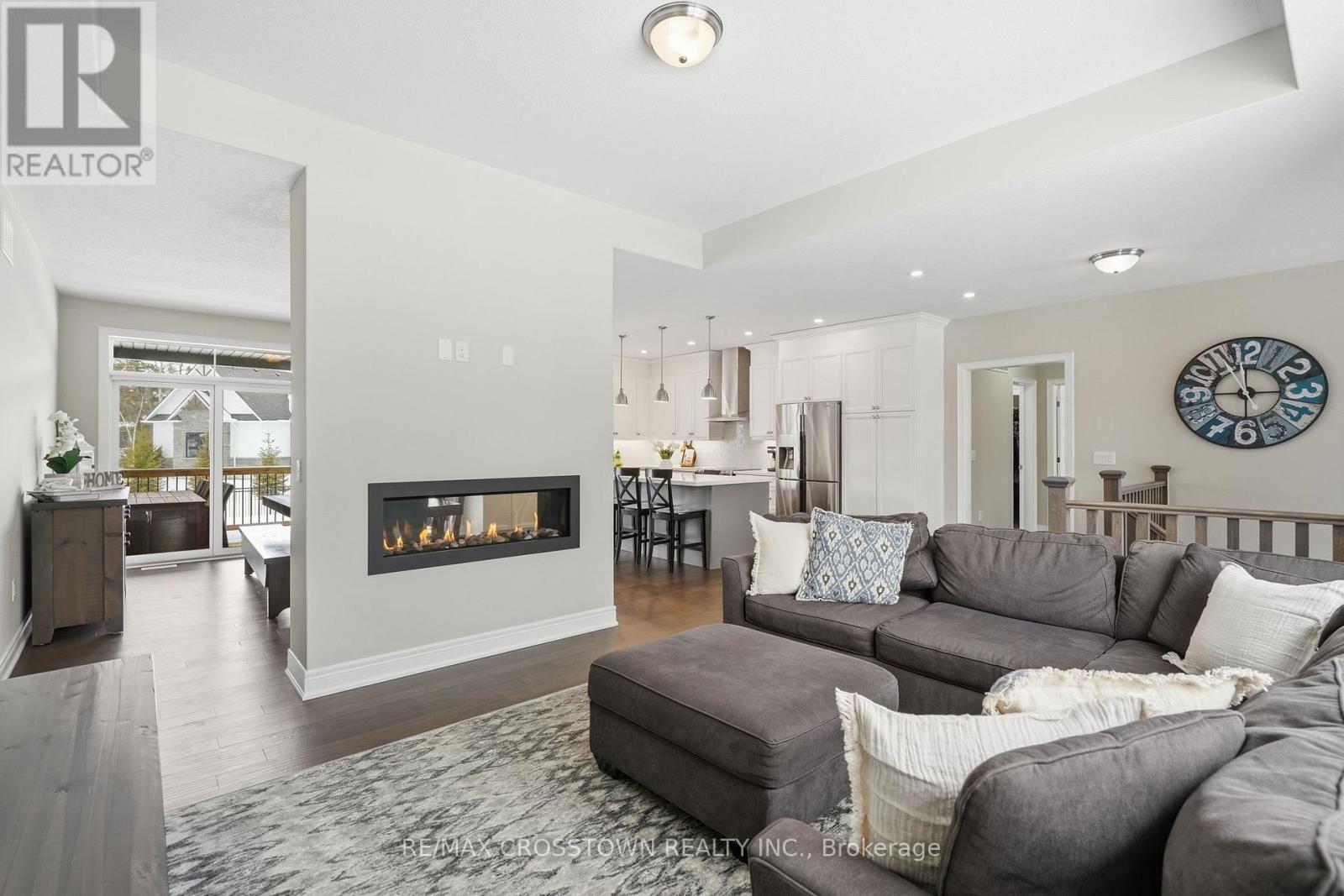 2055 Elana Drive, Severn, Ontario  L3V 0C1 - Photo 6 - S12916272