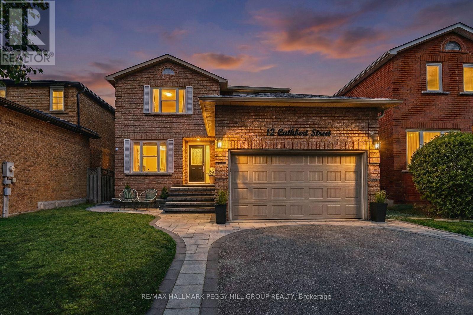 12 CUTHBERT STREET, barrie (ardagh), Ontario