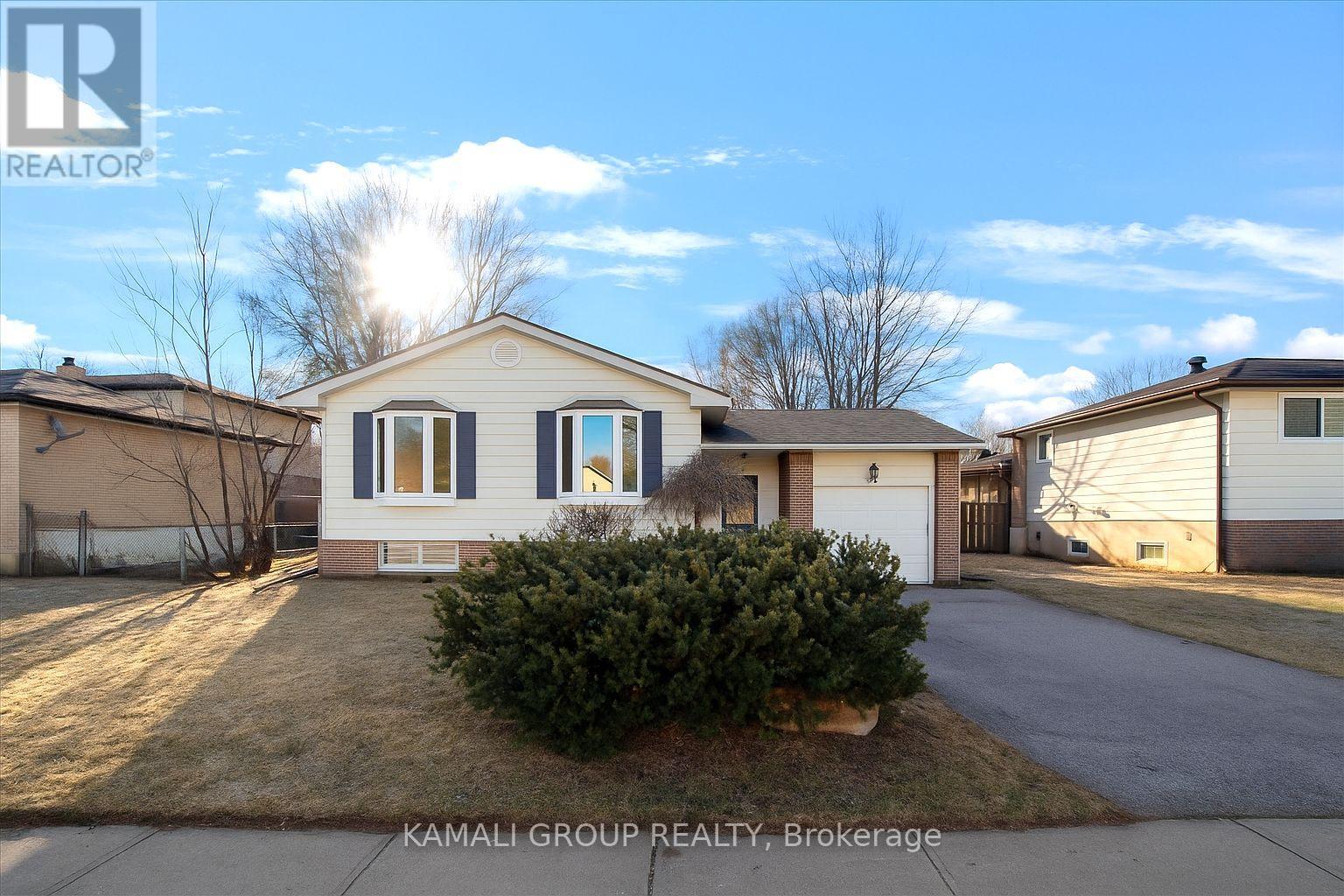 Bsmt - 78 College Crescent, Barrie, Ontario  L4M 2W3 - Photo 2 - S12916344