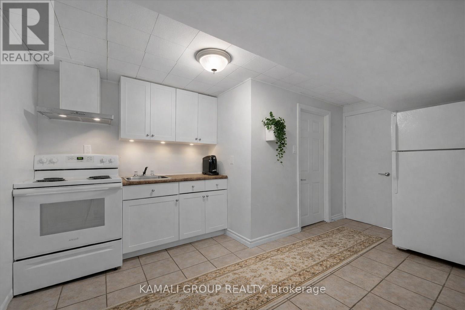 Bsmt - 78 College Crescent, Barrie, Ontario  L4M 2W3 - Photo 7 - S12916344