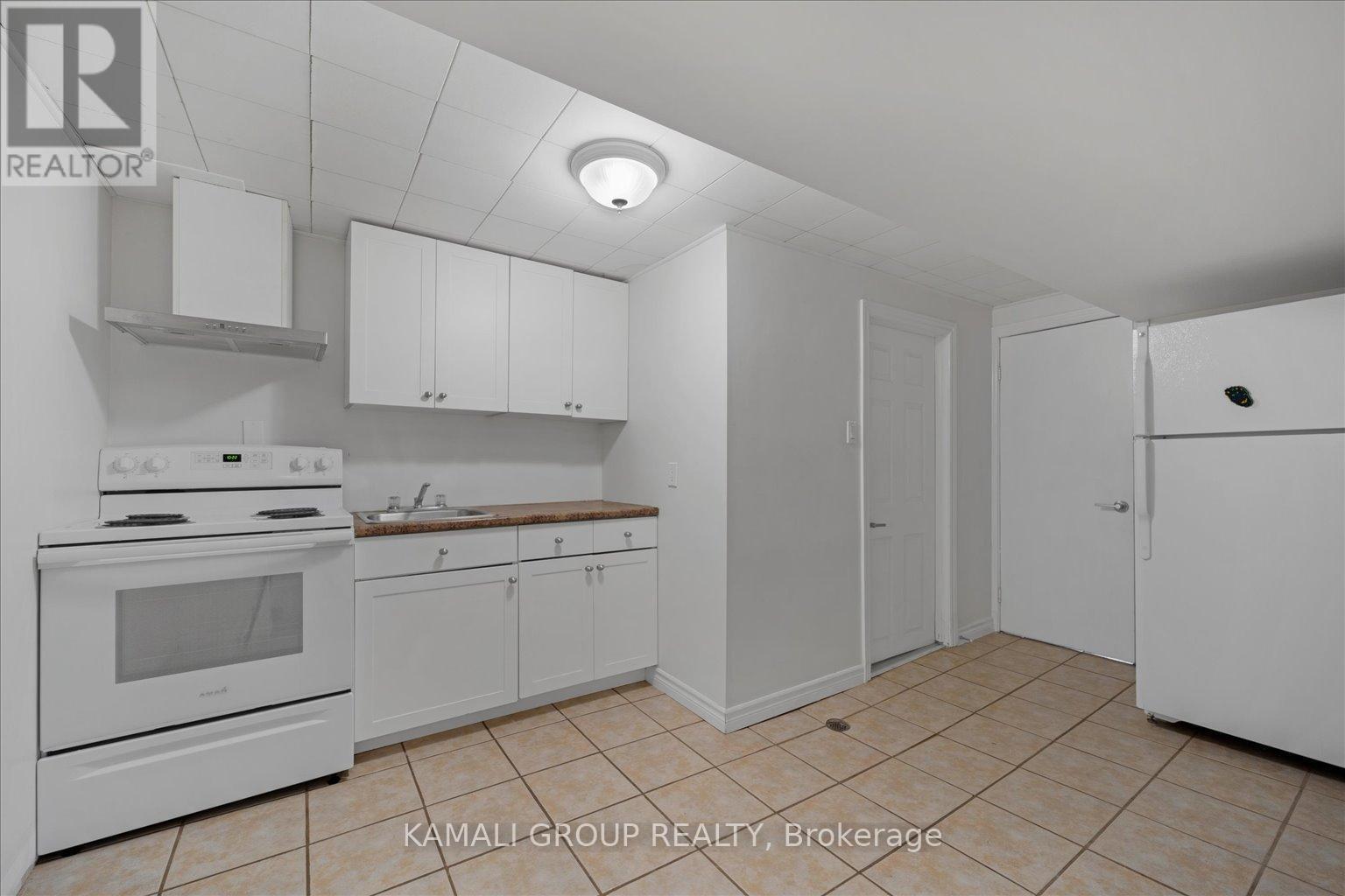 Bsmt - 78 College Crescent, Barrie, Ontario  L4M 2W3 - Photo 8 - S12916344