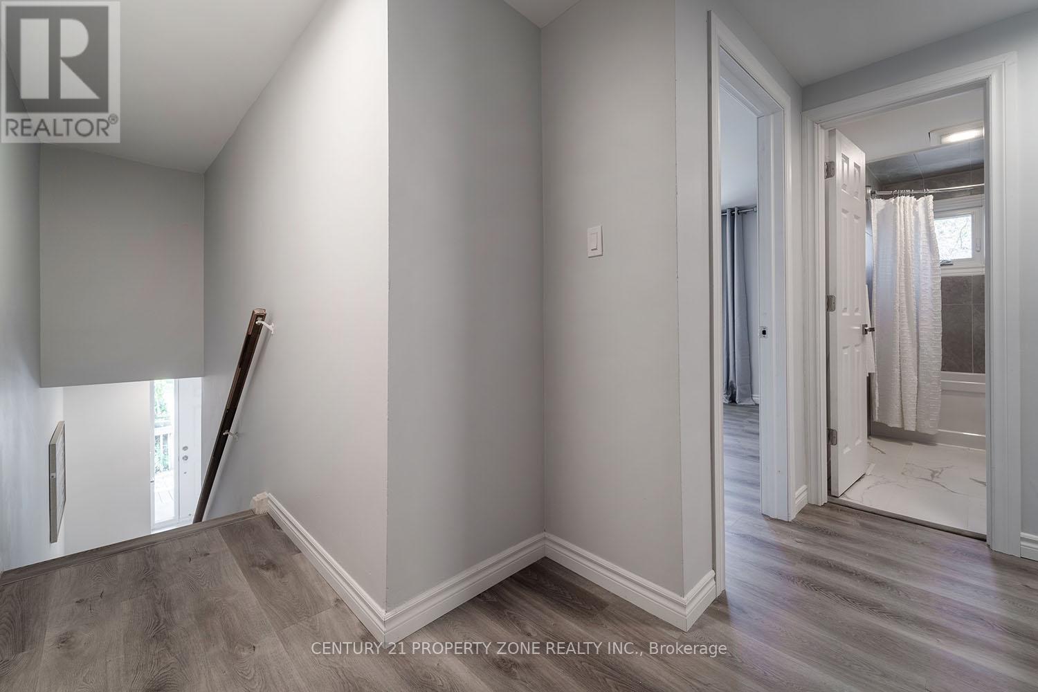 39 Sylvia Street, Barrie, Ontario  L4M 5J2 - Photo 34 - S12916412