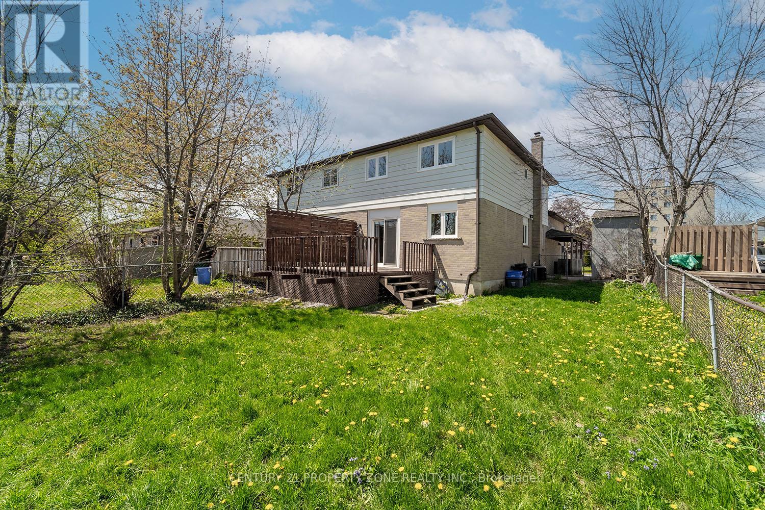 39 Sylvia Street, Barrie, Ontario  L4M 5J2 - Photo 46 - S12916412