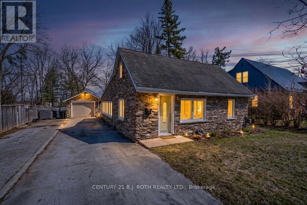 45 GROVE STREET W, barrie (queen's park), Ontario