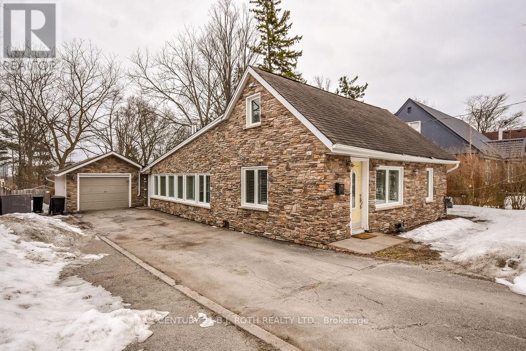 45 Grove Street W, Barrie, Ontario  L4N 1M6 - Photo 3 - S12916422