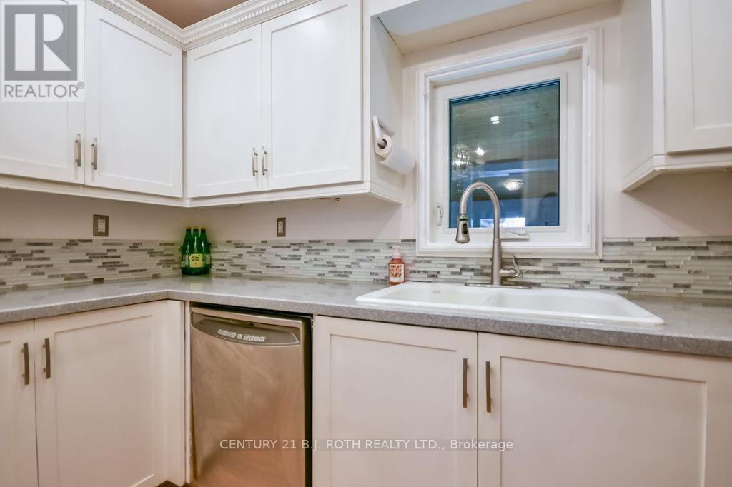 45 Grove Street W, Barrie, Ontario  L4N 1M6 - Photo 9 - S12916422