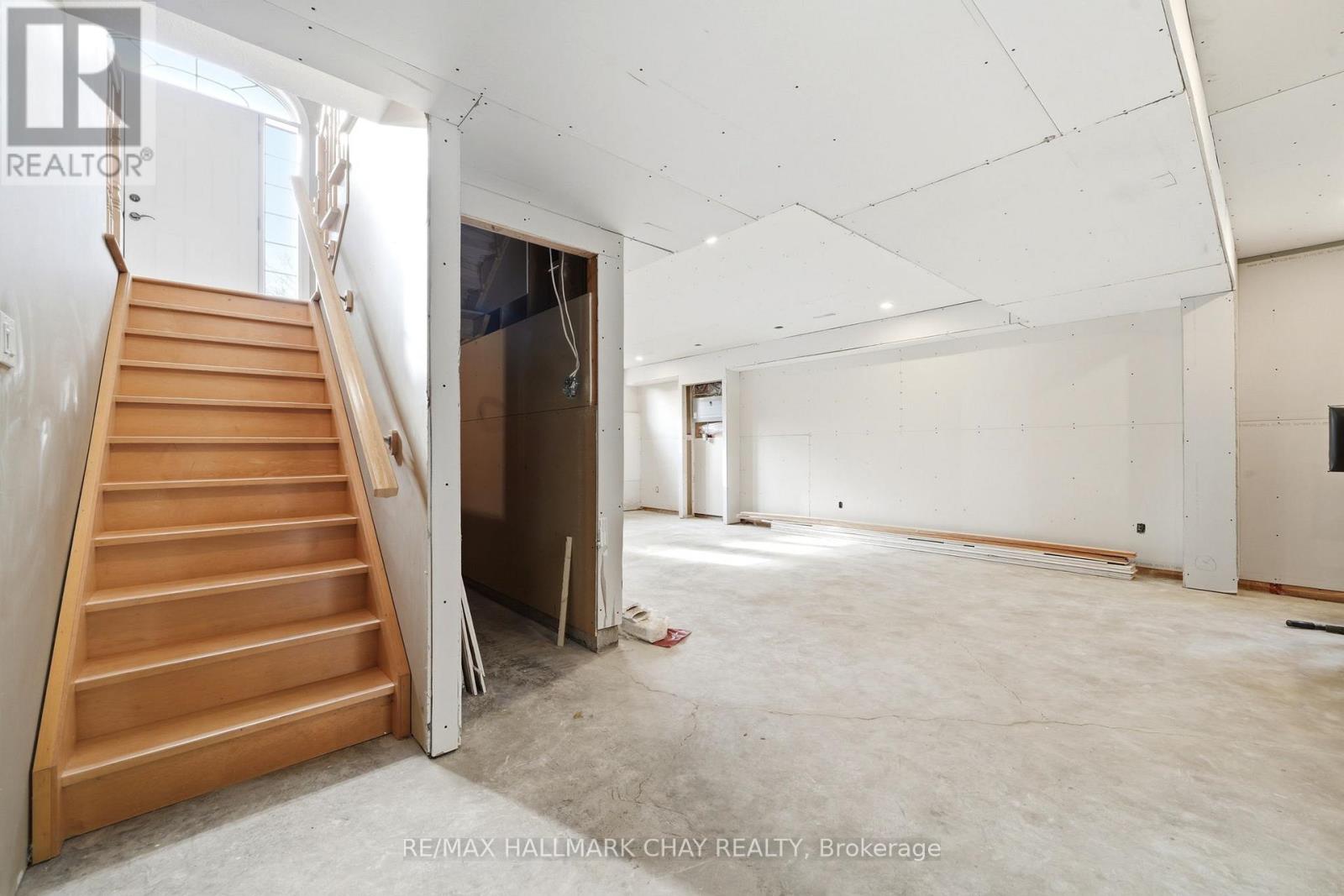 57 Tecumseth Street S, New Tecumseth, Ontario  L0G 1A0 - Photo 30 - N12916180