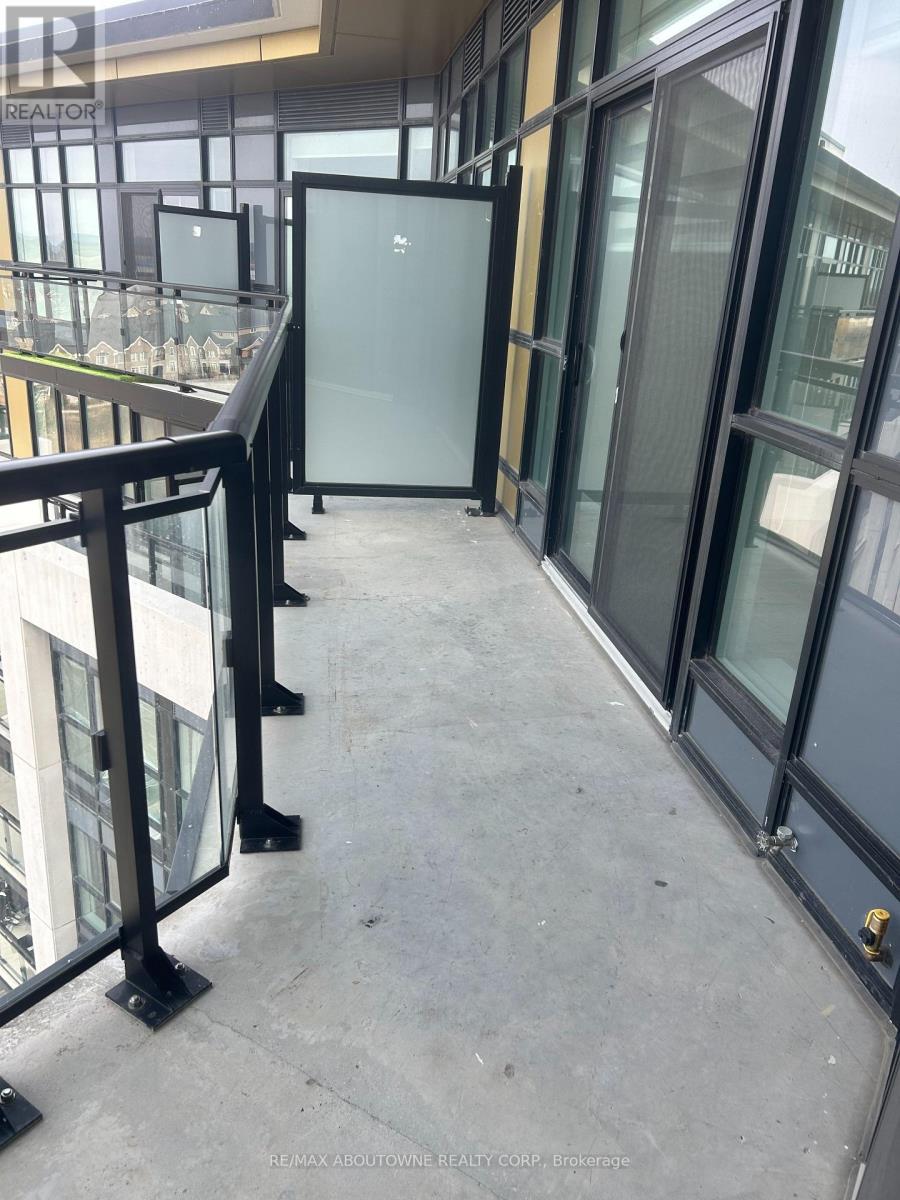 Ph19 - 405 Dundas Street W, Oakville, Ontario  L6M 5P9 - Photo 19 - W12887426