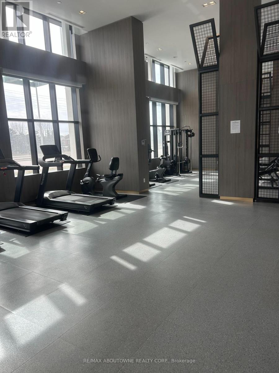 Ph19 - 405 Dundas Street W, Oakville, Ontario  L6M 5P9 - Photo 25 - W12887426