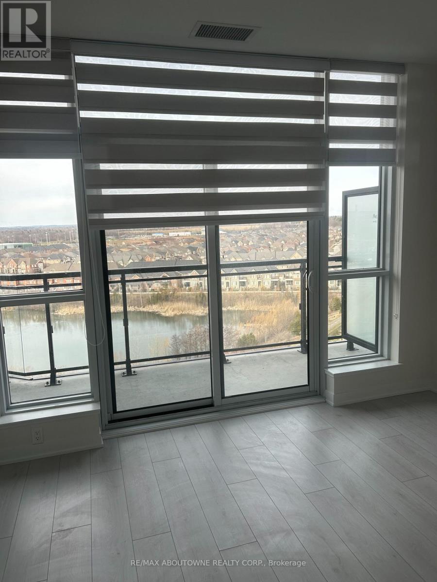 Ph19 - 405 Dundas Street W, Oakville, Ontario  L6M 5P9 - Photo 10 - W12887426