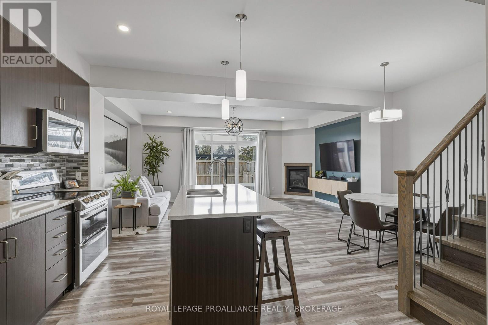 894 Riverview Way, Kingston, Ontario  K7K 0J2 - Photo 7 - X12916194