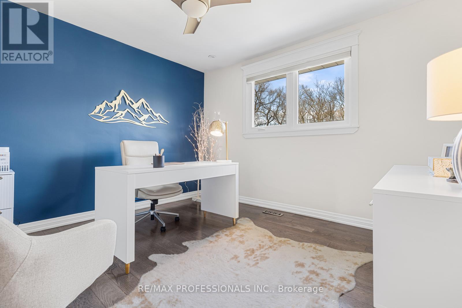 39 Norbert Crescent, Toronto, Ontario  M9C 3J8 - Photo 18 - W12916234