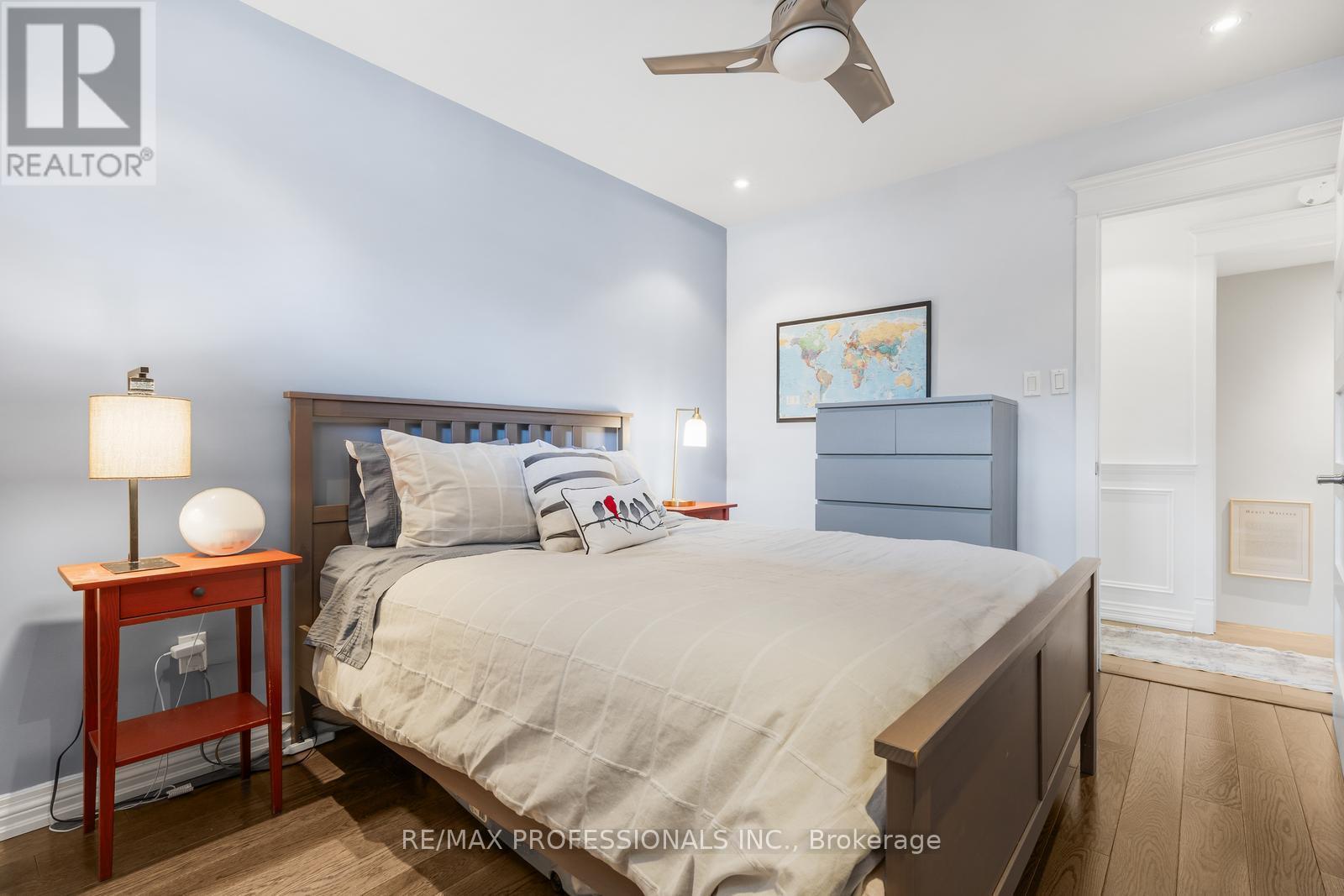 39 Norbert Crescent, Toronto, Ontario  M9C 3J8 - Photo 20 - W12916234