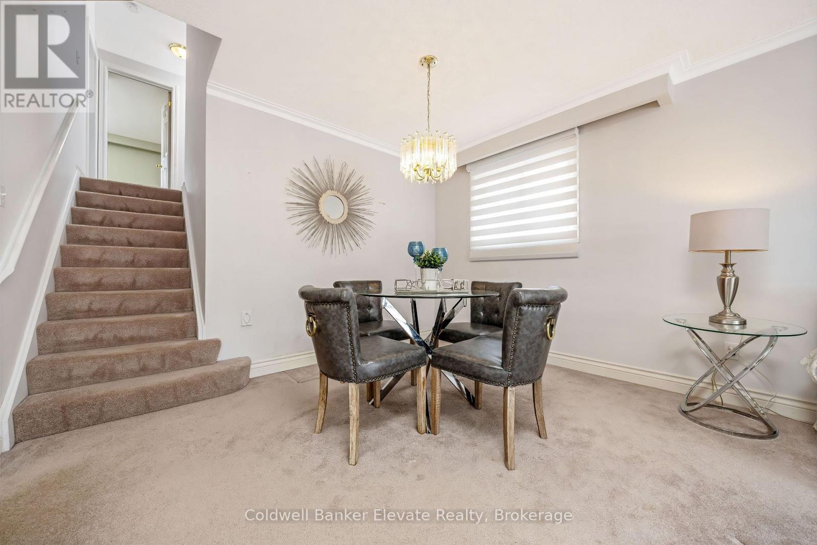 234 Delrex Boulevard, Halton Hills, Ontario  L7G 4E9 - Photo 12 - W12916238