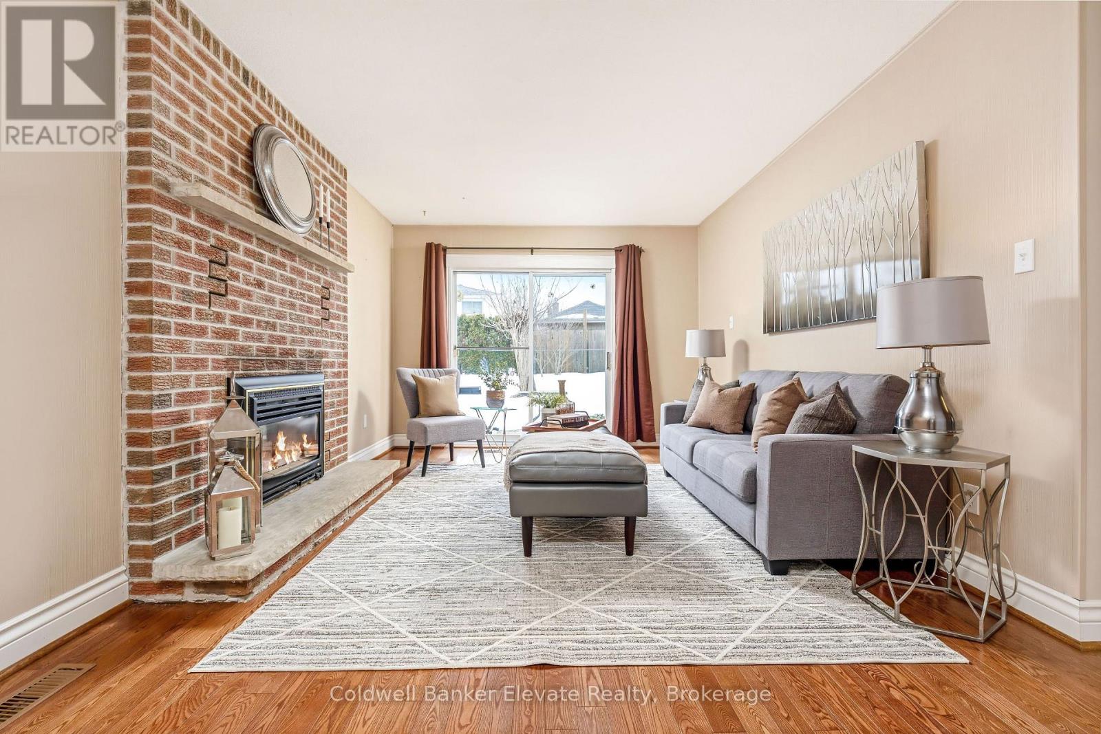 234 Delrex Boulevard, Halton Hills, Ontario  L7G 4E9 - Photo 19 - W12916238