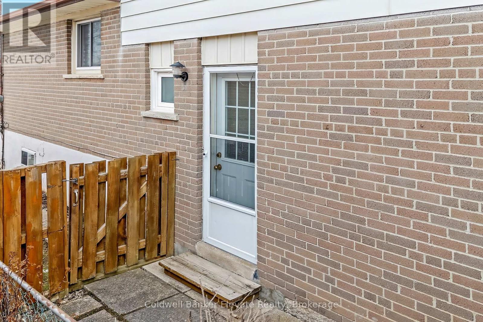 234 Delrex Boulevard, Halton Hills, Ontario  L7G 4E9 - Photo 42 - W12916238