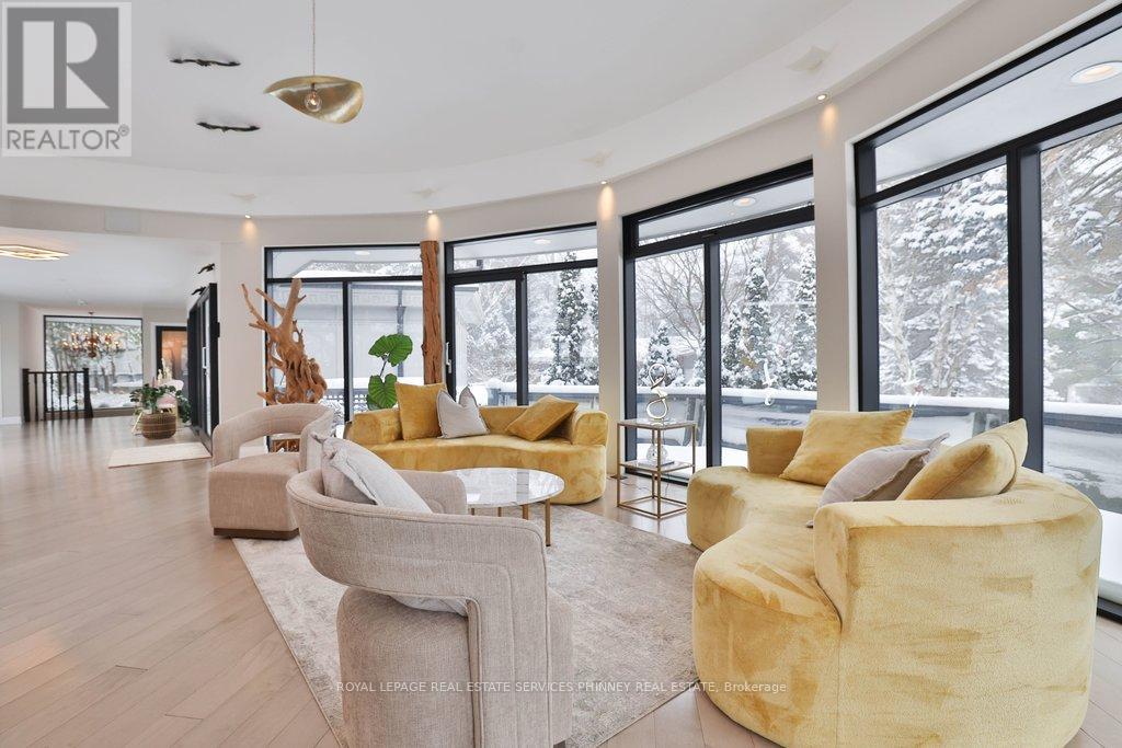 1352 Nocturne Court, Mississauga, Ontario  L5H 2L8 - Photo 11 - W12916280