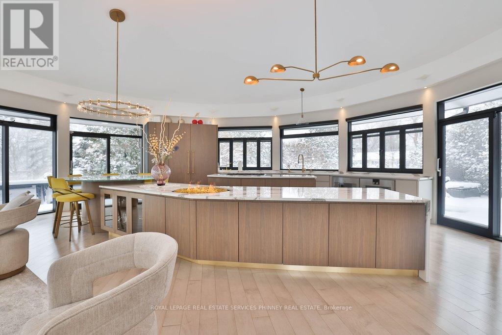 1352 Nocturne Court, Mississauga, Ontario  L5H 2L8 - Photo 6 - W12916280