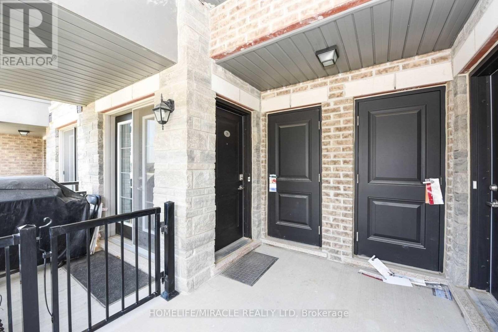 79 - 200 Veterans Drive, Brampton, Ontario  L7A 4S6 - Photo 4 - W12916368