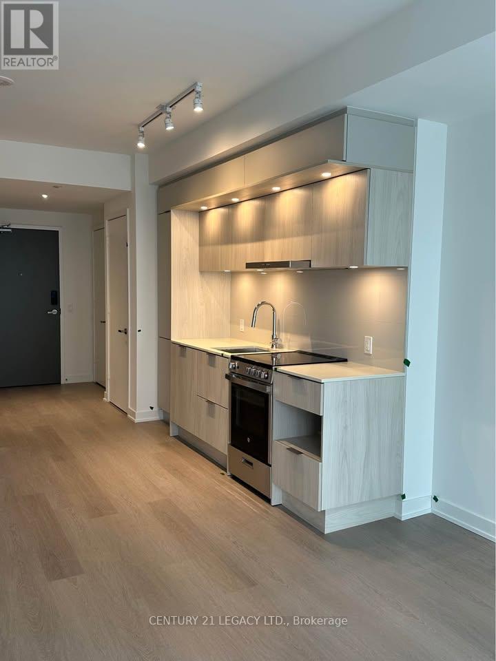 2506 - 448 Burnhamthorpe Road, Mississauga, Ontario  L5B 4M6 - Photo 3 - W12916386