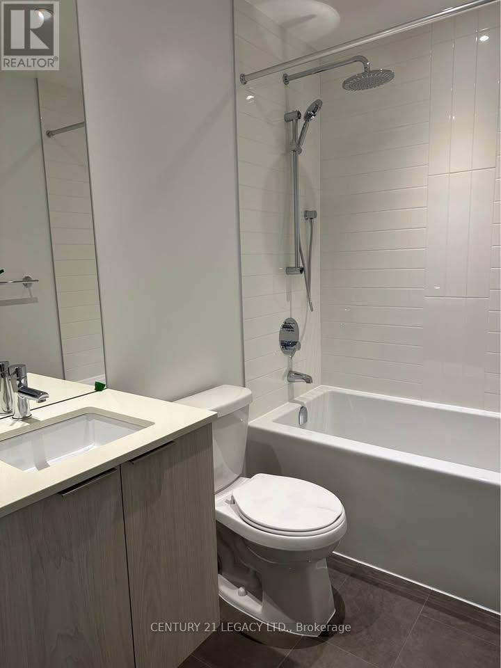 2506 - 448 Burnhamthorpe Road, Mississauga, Ontario  L5B 4M6 - Photo 7 - W12916386