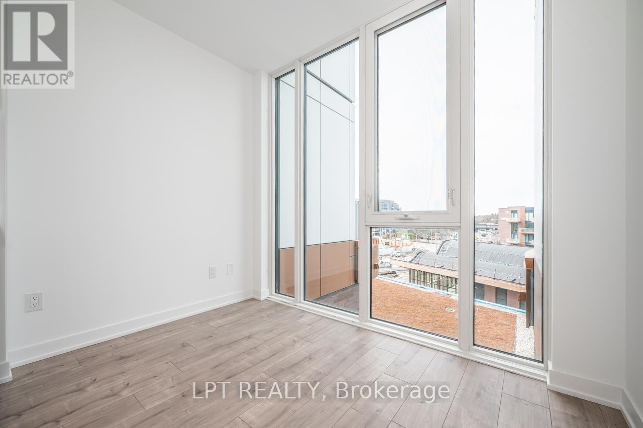 517 - 220 Missinnihe Way, Mississauga, Ontario L5H 0A7 - Photo 6 - W12916398