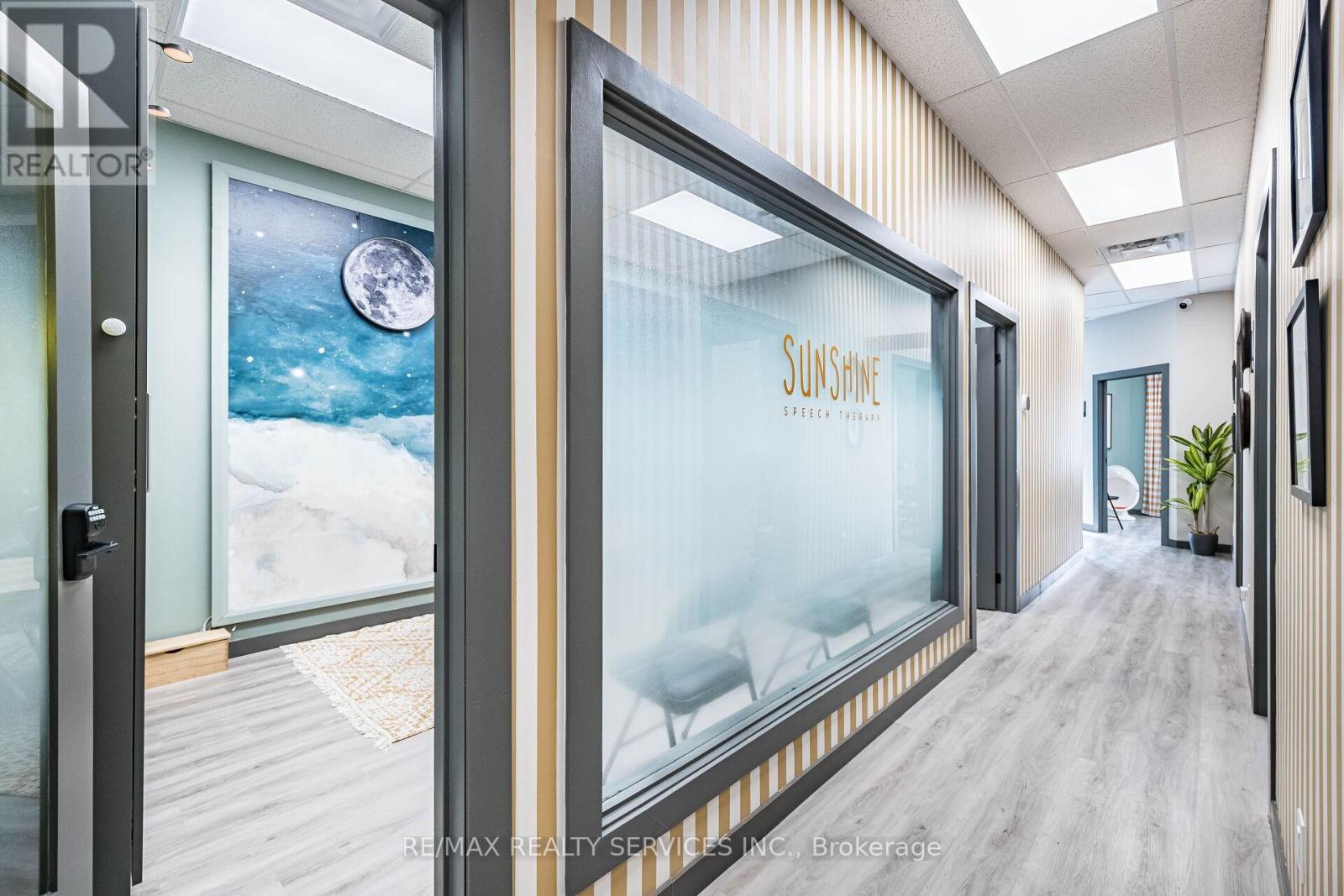 3 - 5006 South Service Road, Burlington, Ontario  L7L 5Y7 - Photo 12 - W12916402