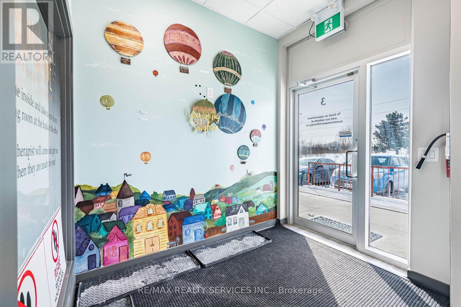 3 - 5006 South Service Road, Burlington, Ontario  L7L 5Y7 - Photo 2 - W12916402