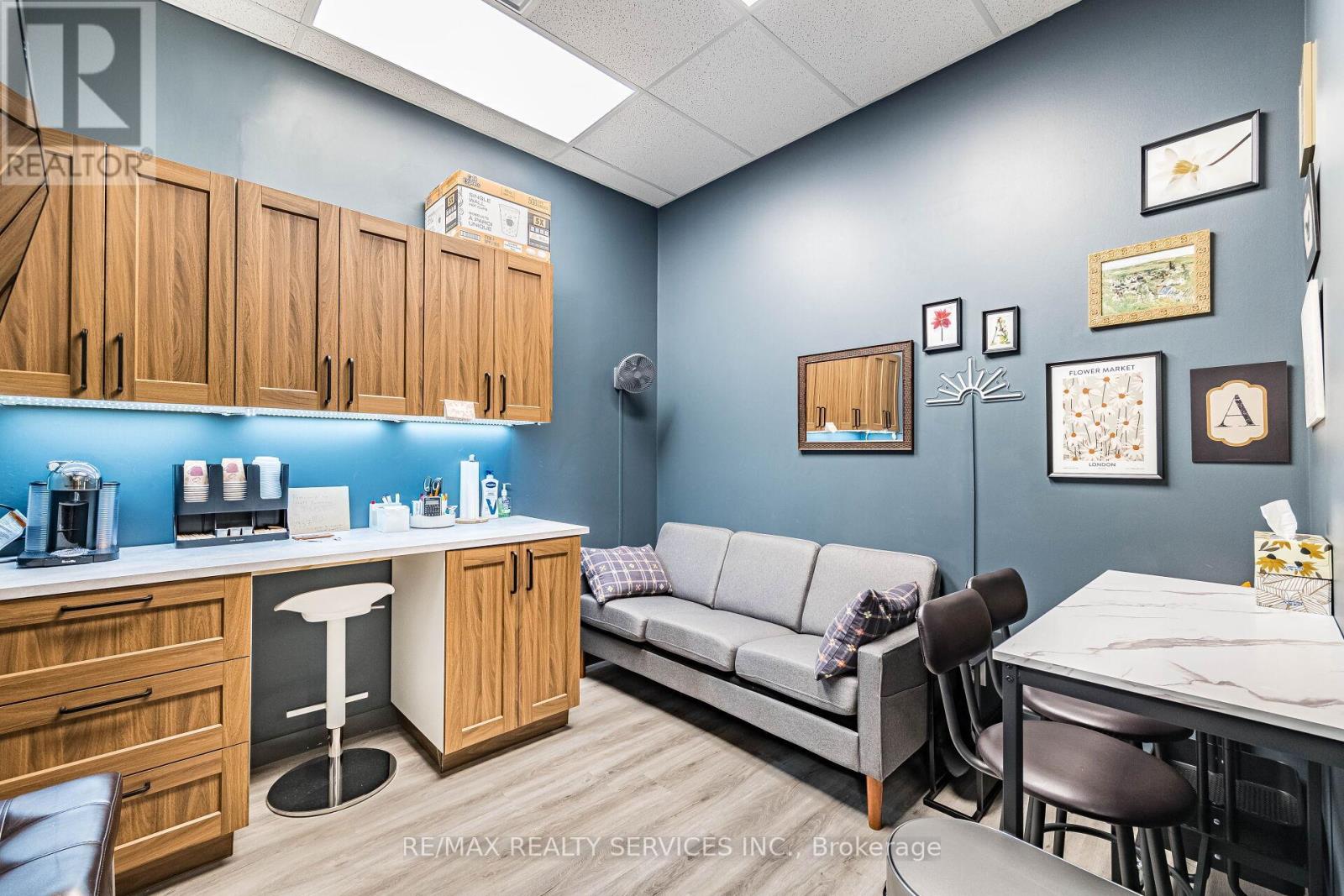 3 - 5006 South Service Road, Burlington, Ontario  L7L 5Y7 - Photo 20 - W12916402