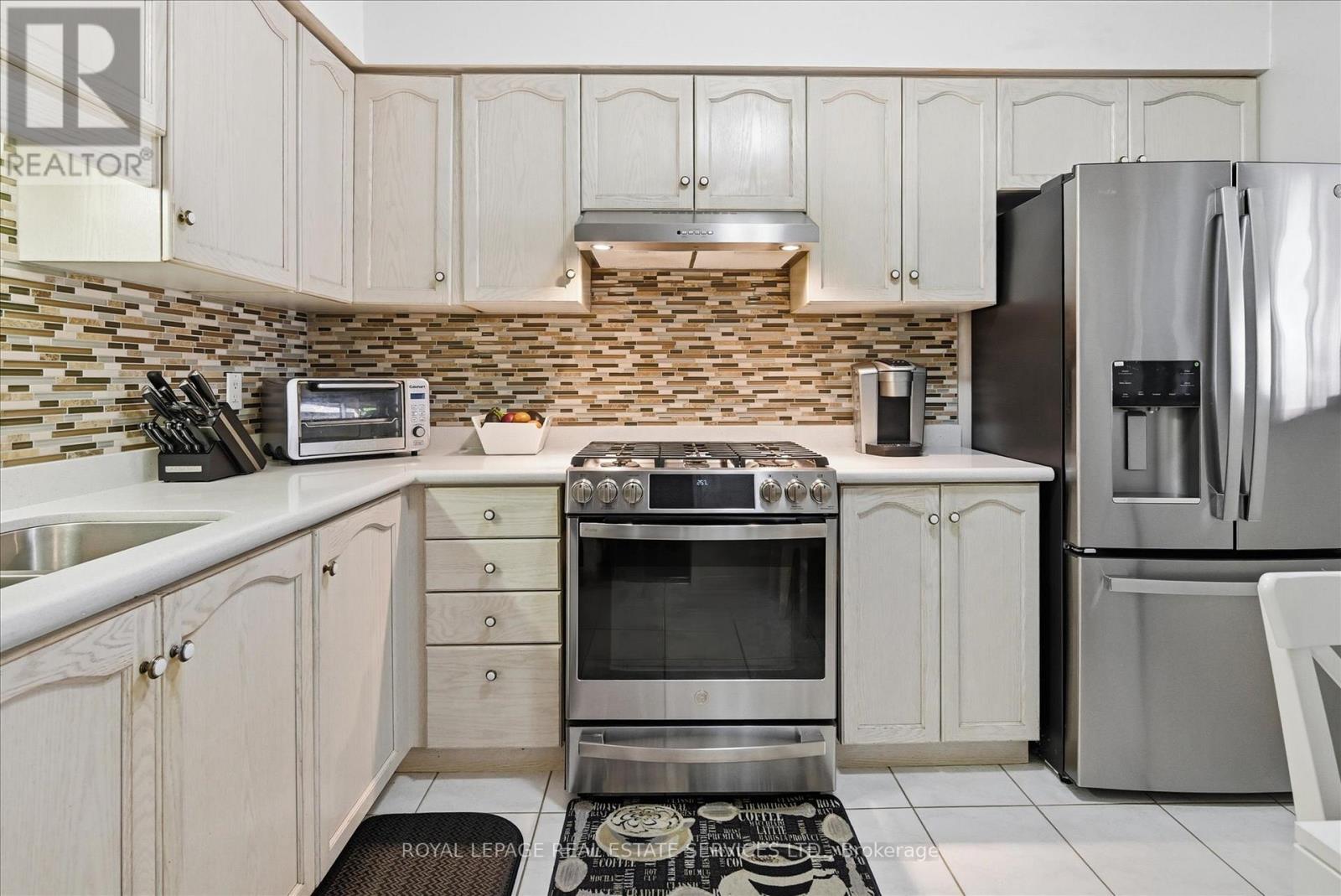 1267 Walkers Line, Burlington, Ontario  L7M 4N8 - Photo 14 - W12916418