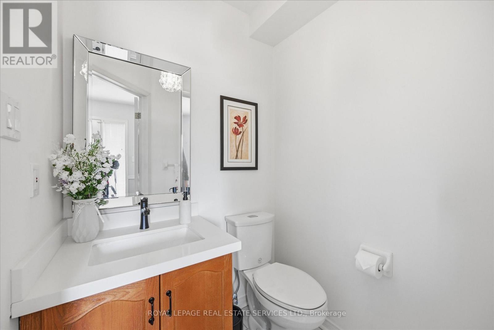 1267 Walkers Line, Burlington, Ontario  L7M 4N8 - Photo 4 - W12916418