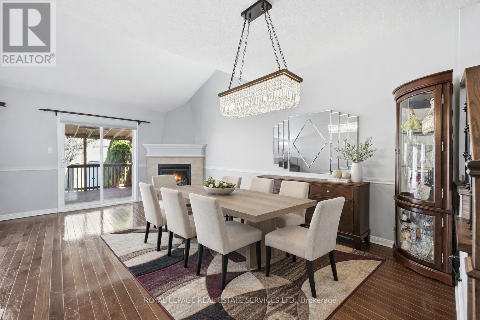 1267 Walkers Line, Burlington, Ontario  L7M 4N8 - Photo 5 - W12916418