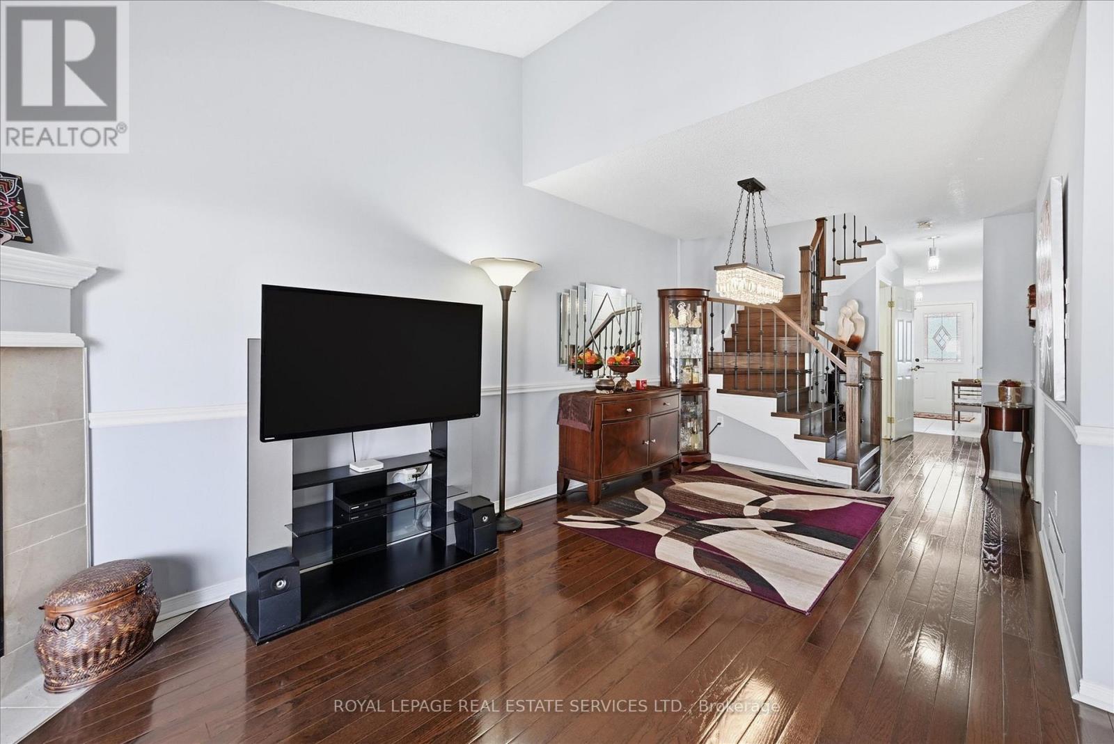 1267 Walkers Line, Burlington, Ontario  L7M 4N8 - Photo 8 - W12916418