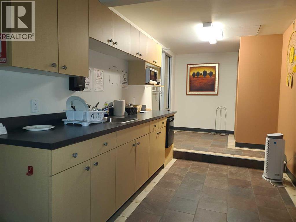 9510 100 Street, Peace River, Alberta  T8S 1S1 - Photo 8 - A2189802