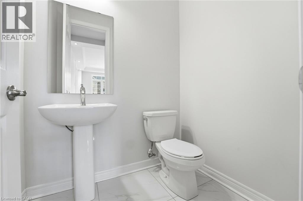 132 Settlers Road E, Oakville, Ontario  L6H 0Y3 - Photo 13 - 40808337