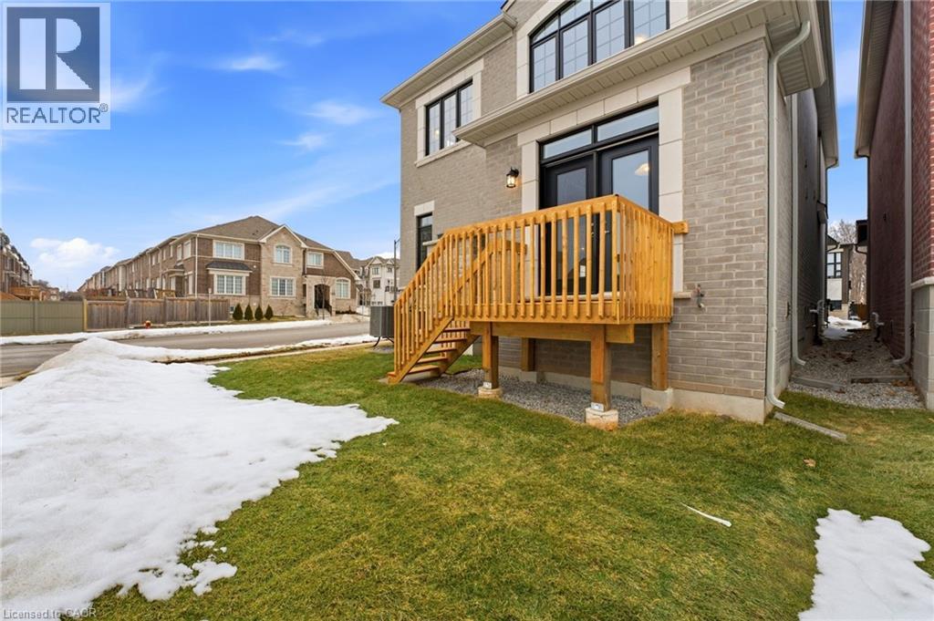 132 Settlers Road E, Oakville, Ontario  L6H 0Y3 - Photo 29 - 40808337