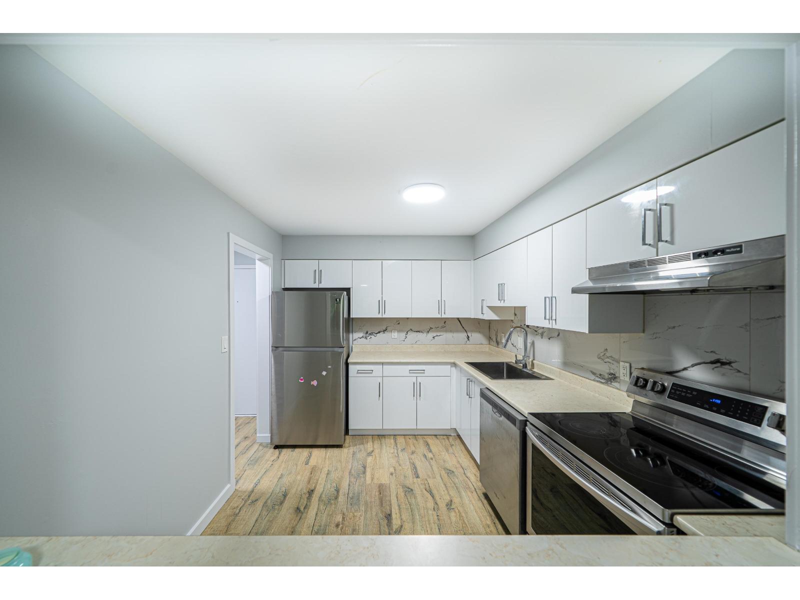 308 1561 Vidal Street, White Rock, British Columbia  V4B 5A7 - Photo 7 - R3102283