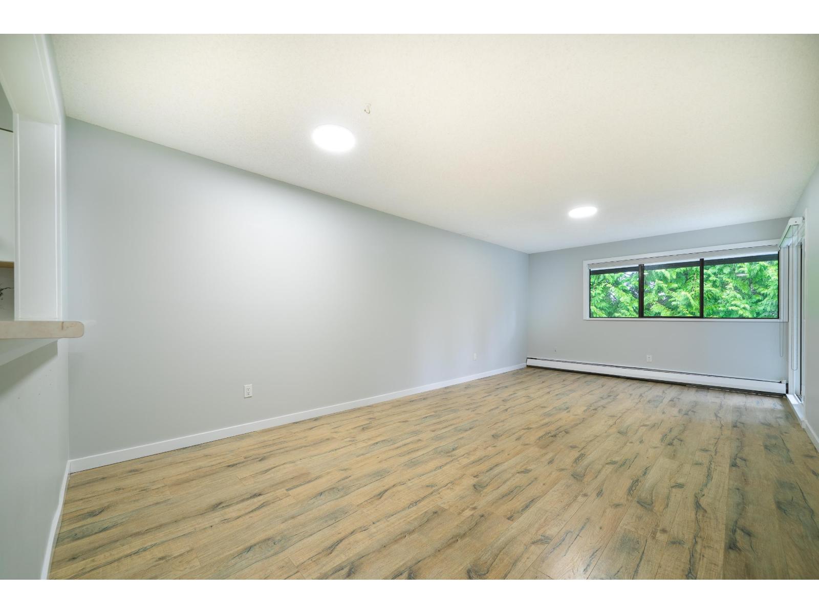 308 1561 Vidal Street, White Rock, British Columbia  V4B 5A7 - Photo 10 - R3102283