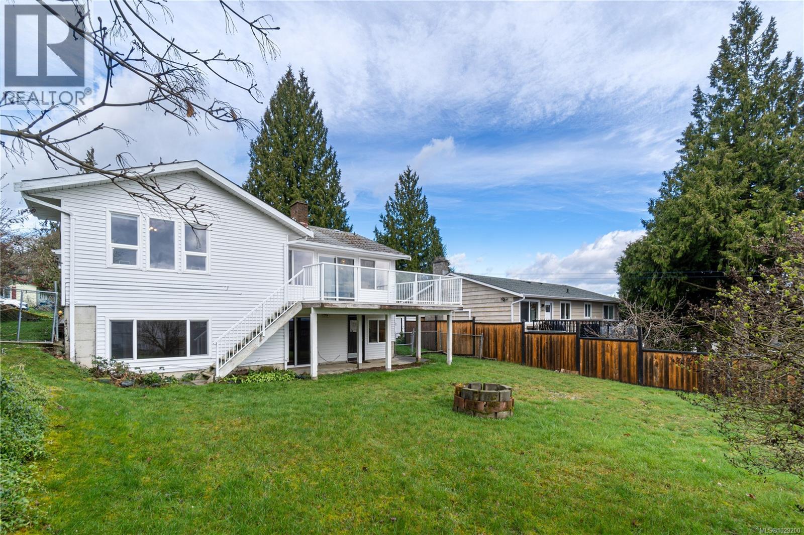 292 Kathryn Pl, Nanaimo, British Columbia  V9R 6J1 - Photo 4 - 1029200