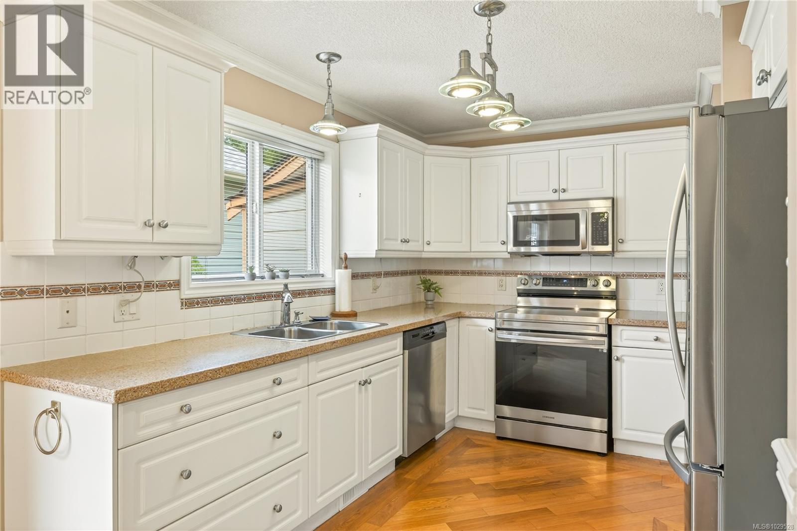 3983 Valewood Dr, Nanaimo, British Columbia  V9T 6B9 - Photo 23 - 1029528