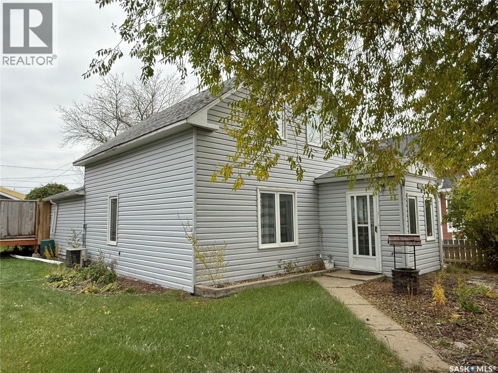 109 2nd STREET, Spiritwood, Saskatchewan