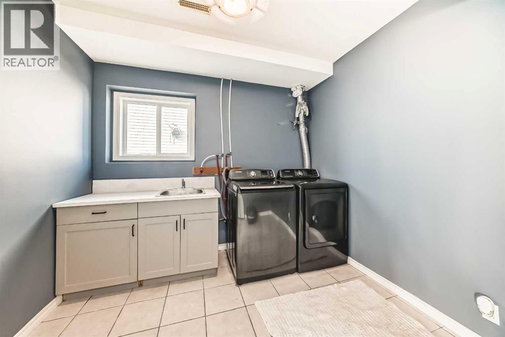 127 Duston Street, Red Deer, Alberta  T4R 2V8 - Photo 28 - A2286595