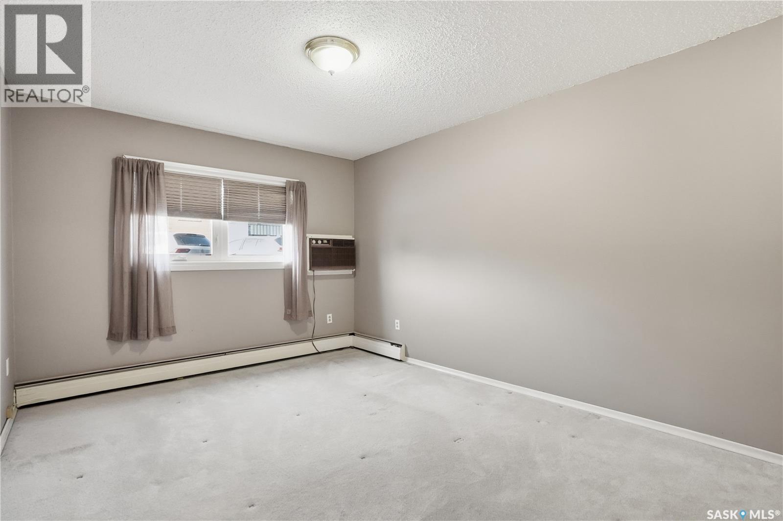 1 4341 Rae Street, Regina, Saskatchewan  S4S 3B2 - Photo 18 - SK031102