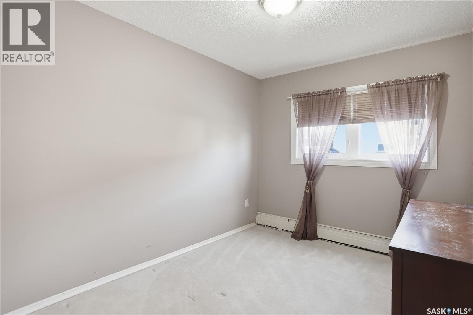 1 4341 Rae Street, Regina, Saskatchewan  S4S 3B2 - Photo 21 - SK031102