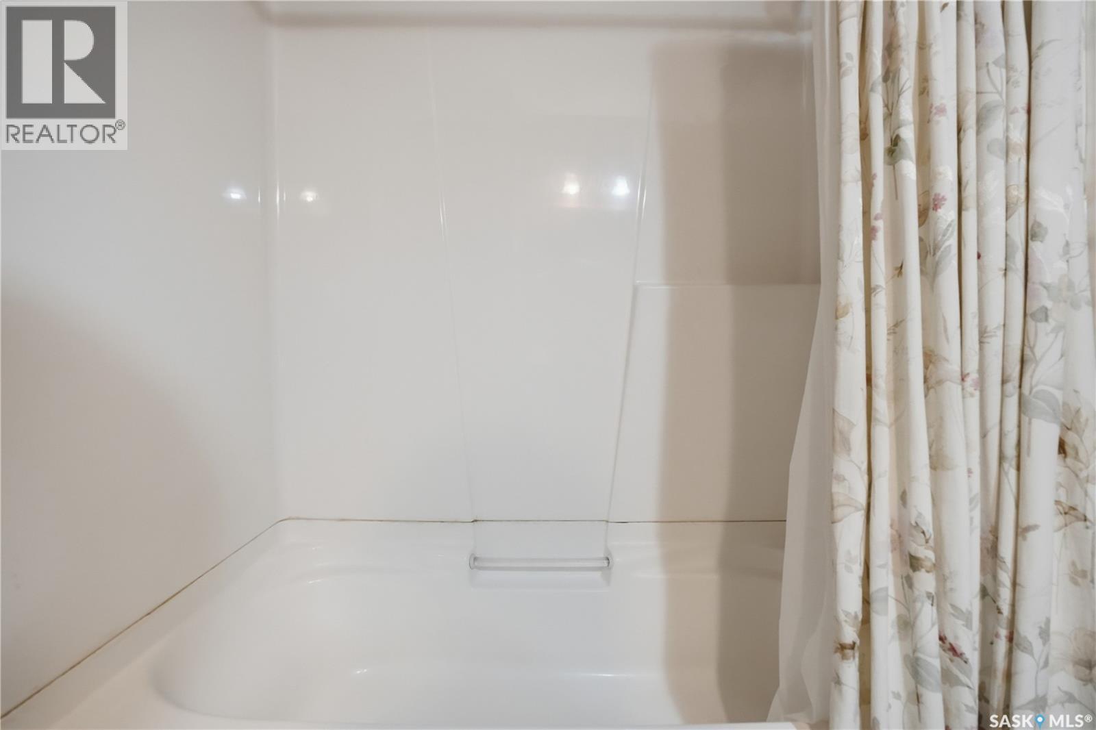 1 4341 Rae Street, Regina, Saskatchewan  S4S 3B2 - Photo 25 - SK031102