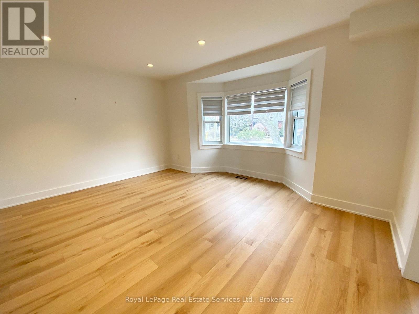 Main & Second Floor - 94 West 32nd Street, Hamilton, Ontario  L9C 5G9 - Photo 15 - X12901688