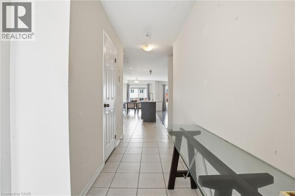 220 Powell Road, Brantford, Ontario  N3T 0N8 - Photo 4 - 40814418