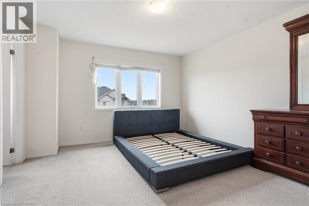 220 Powell Road, Brantford, Ontario  N3T 0N8 - Photo 13 - 40814418