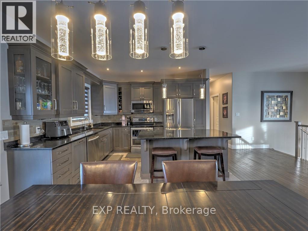 1093 Cloverdale Court, Greater Sudbury, Ontario  P0M 1E0 - Photo 12 - X12916362